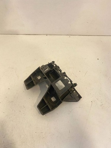 Volkswagen Passat B8 2016 Stoßstange hinten links Halterung 3G9807483A