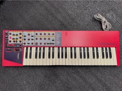 Clavia sintetizadores de audio profesional con Efectos incorporados