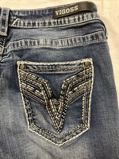 Vigoss Womens Capri Blue Denim S13/14 L 27 Heritage Fit Distressed Thick Stitch