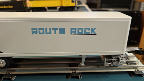K-Line Heavy Hauler Railmate “CSX” & "Route Rock" Intermodal O Gauge 4 trailers - Video 1 of 1
