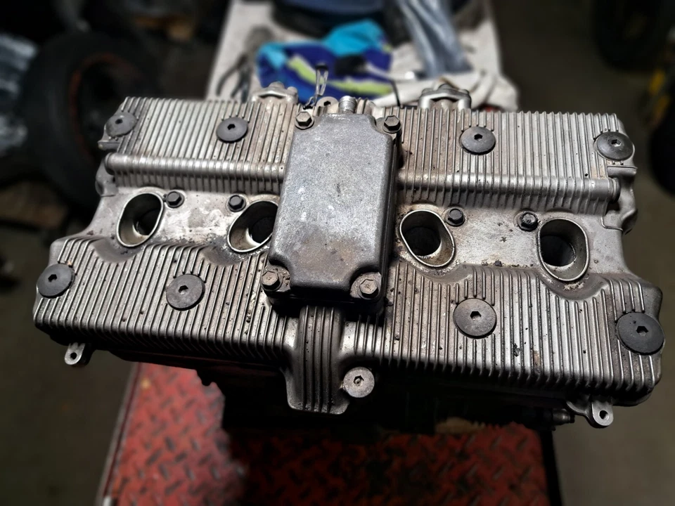 Suzuki Katana GSX600F 1998 motor OEM Foto 3 de 4