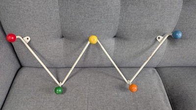 VINTAGE 1960s ATOMIC SPUTNIK WALL MOUNTED COAT RACK HOOKS Original