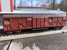 jouef wagon fermé Ho patiné et tagué