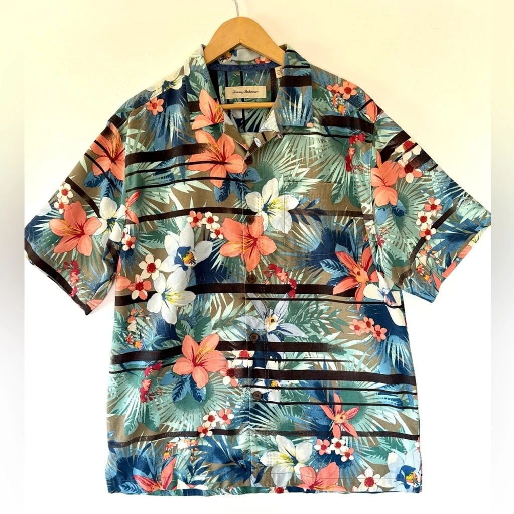 Tommy Bahama Silk blend Hawaiien floral camp Button Down Shirt