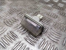 TOYOTA AVENSIS Estate T25 Kennzeichenbeleuchtung e1001479 001479 2.00 17777868