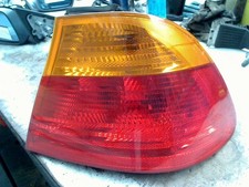 Feu arrière BMW 323