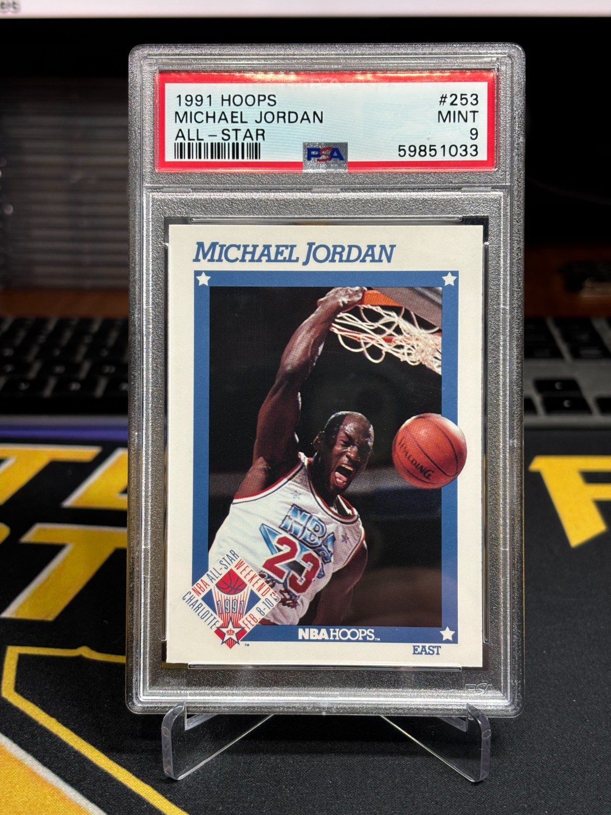 1991 Hoops MICHAEL JORDAN All - Star PSA 9 NBA Chicago Bulls view 2