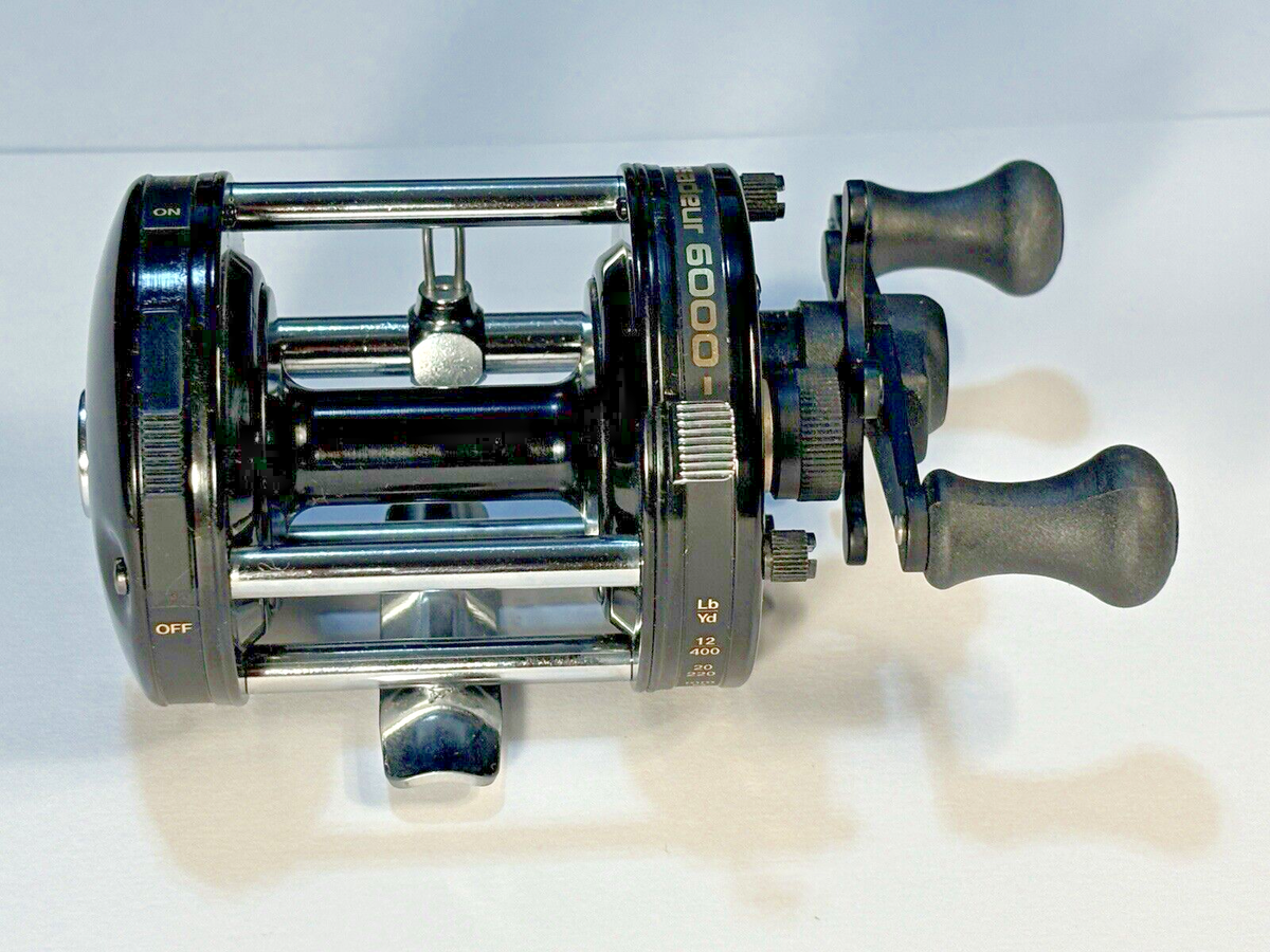 し*う様 ABU Ambassadeur 6000C 黒 ダブルハンドル s-l1200.png