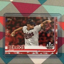 Jose Berrios #US268 twins 68/76 made 2019 Topps update series Independence Day