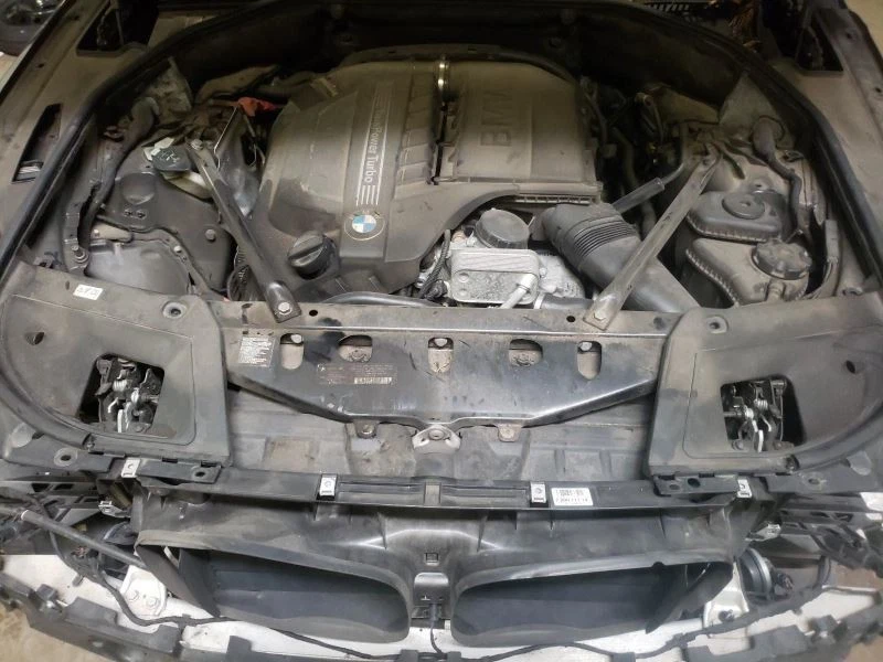 Radiator Fan Motor Fan Assembly Radiator 850 Watt Fits 12-19 BMW 640i 674898 - Image 3 of 4