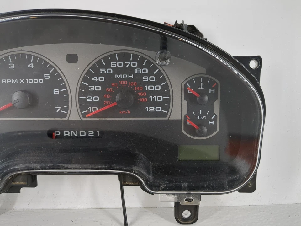 Cuadro de instrumentos velocímetro Ford F-150 2006 medidores VFR5J Foto 4 de 4