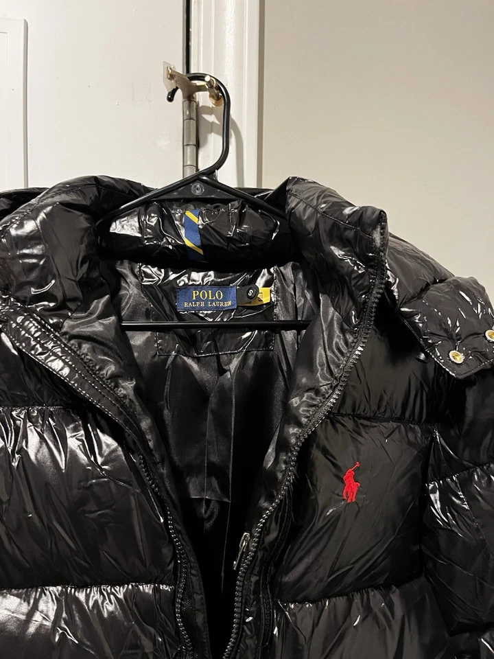 Chaqueta acolchada negra Polo Ralph Lauren para hombre The Gorham brillante Foto 2 de 3