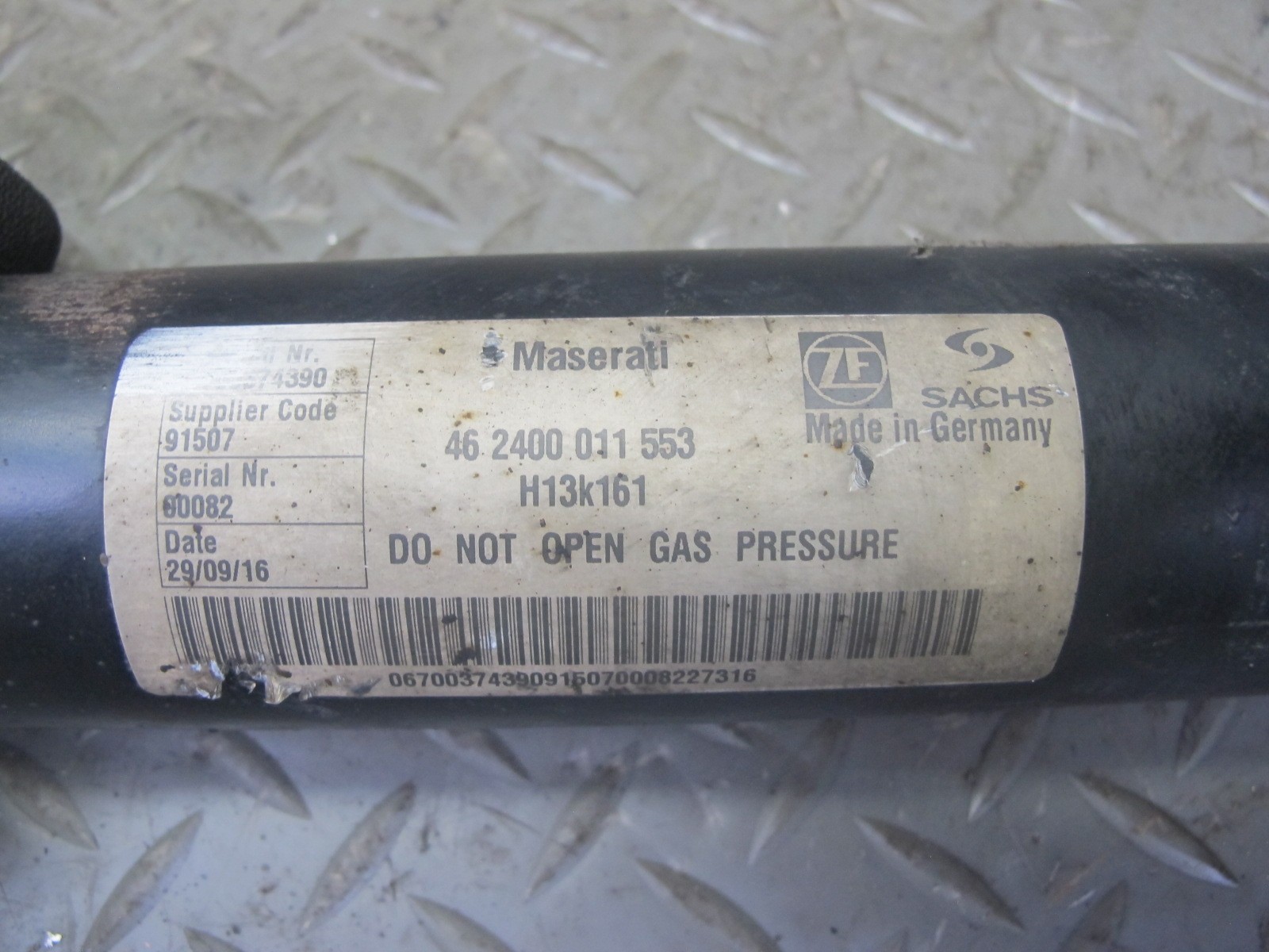 2017-2020 MASERATI LEVANTE M161 AWD REAR LEFT SIDE AIR STRUT SHOCK ABSORBER