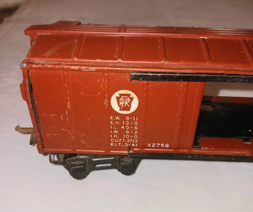 1940s Vintage Lionel O/O-27 X2758 Pennsylvania RR box car - Image 2 of 4