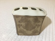 Croscill "Townhouse" Ceramic Toothbrush Holder EXCELLENT Quantities AVAILABLE