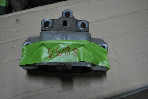 VW Golf 5 V Motorlager Motorhalter Getriebelager links 1K0199555 (VW98)
