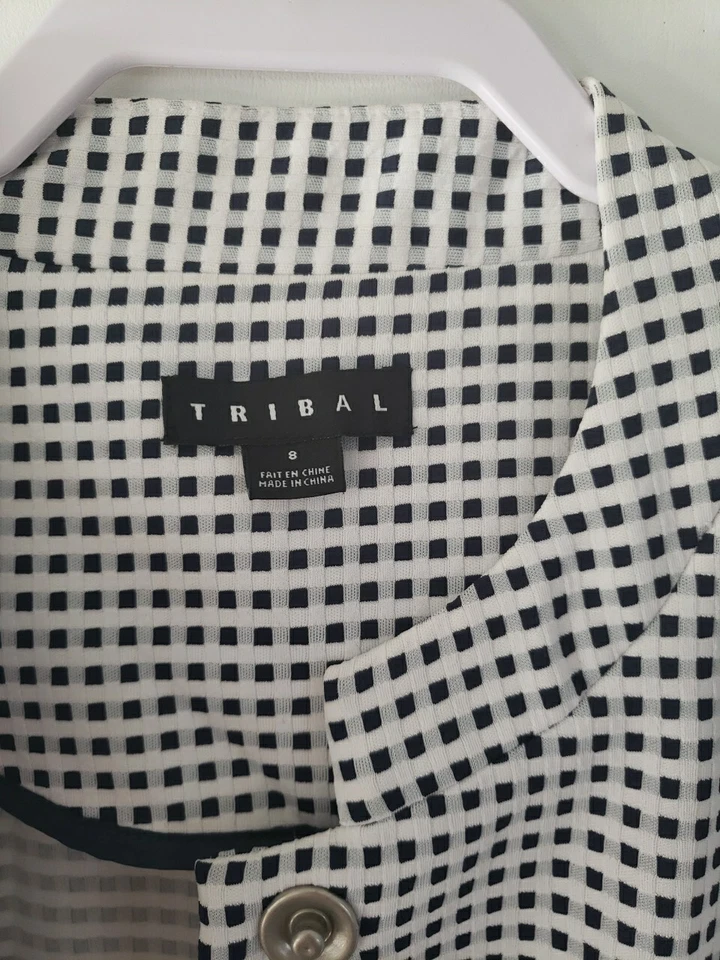 Tribal Women’s Long Sleeve Full Zip Jacket Size 8 Check White Black Pockets - Image 3 of 4