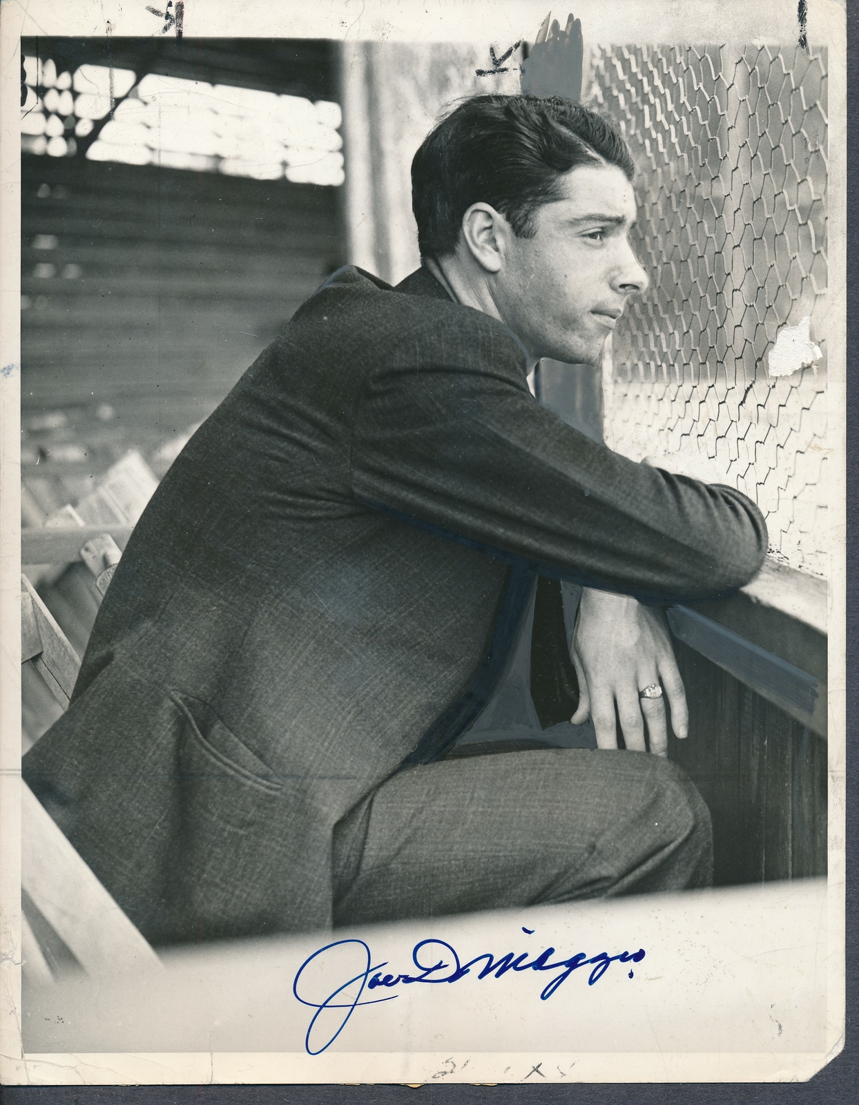 Joe Dimaggio Signed 7x9 Wire Photo Autograph Auto PSA/DNA G56786