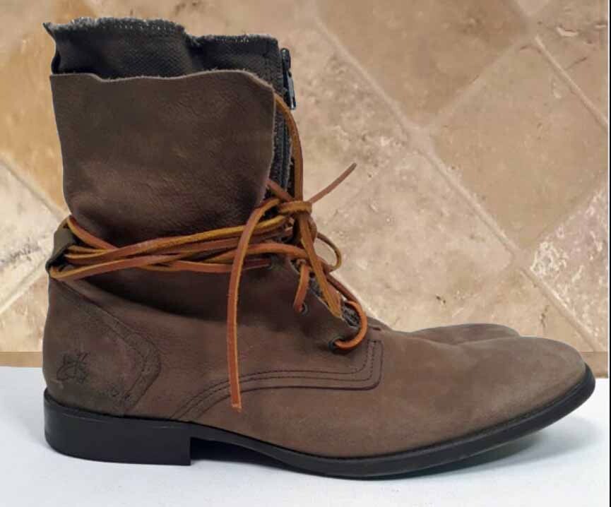 John Fluevog boots unisex women display picture 2