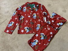 NEW, HOLIDAY KIDS PAJAMAS SET Size 8 Christmas BLUEY WITH SANTA HAT
