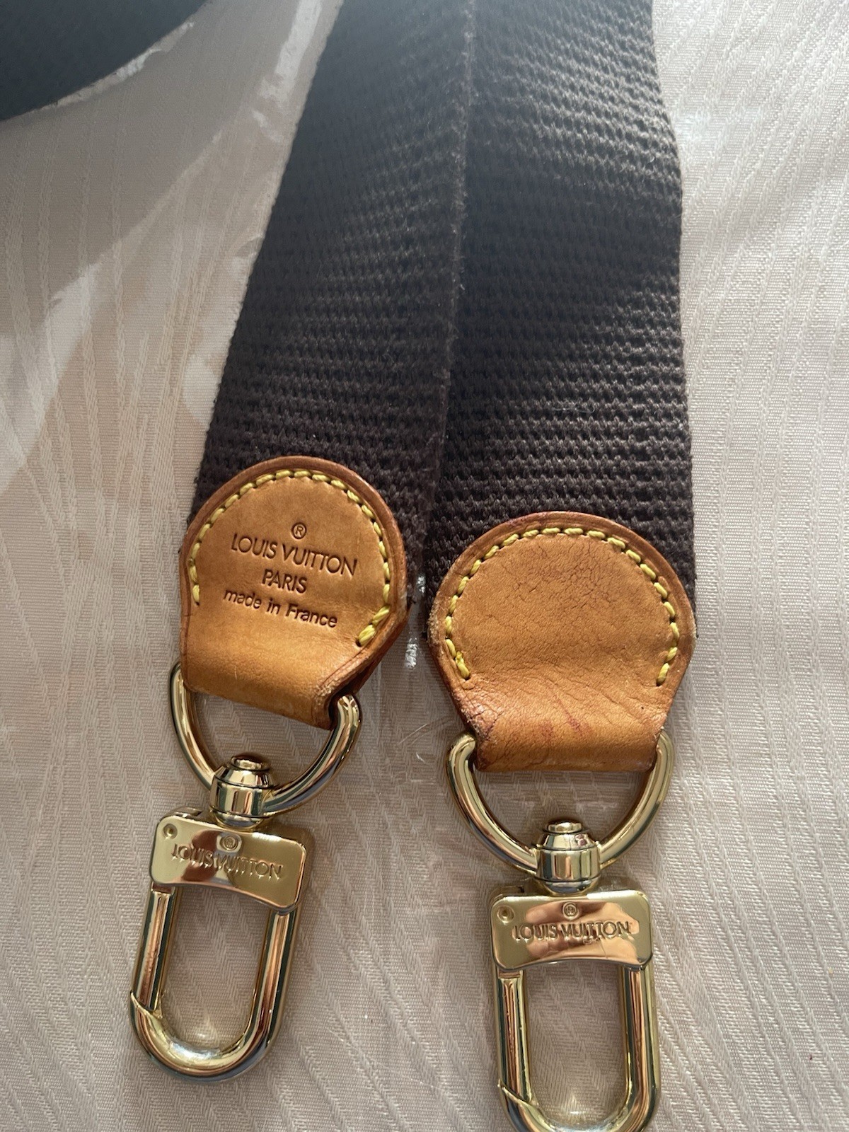 Authentic Louis Vuitton  Adjustable Crossbody/sho… - image 7