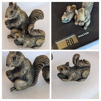Geschätzte Figuren zwei Eichhörnchen Mama & Baby 6,6 cm und 4,5 cm süßes Sammlerstück