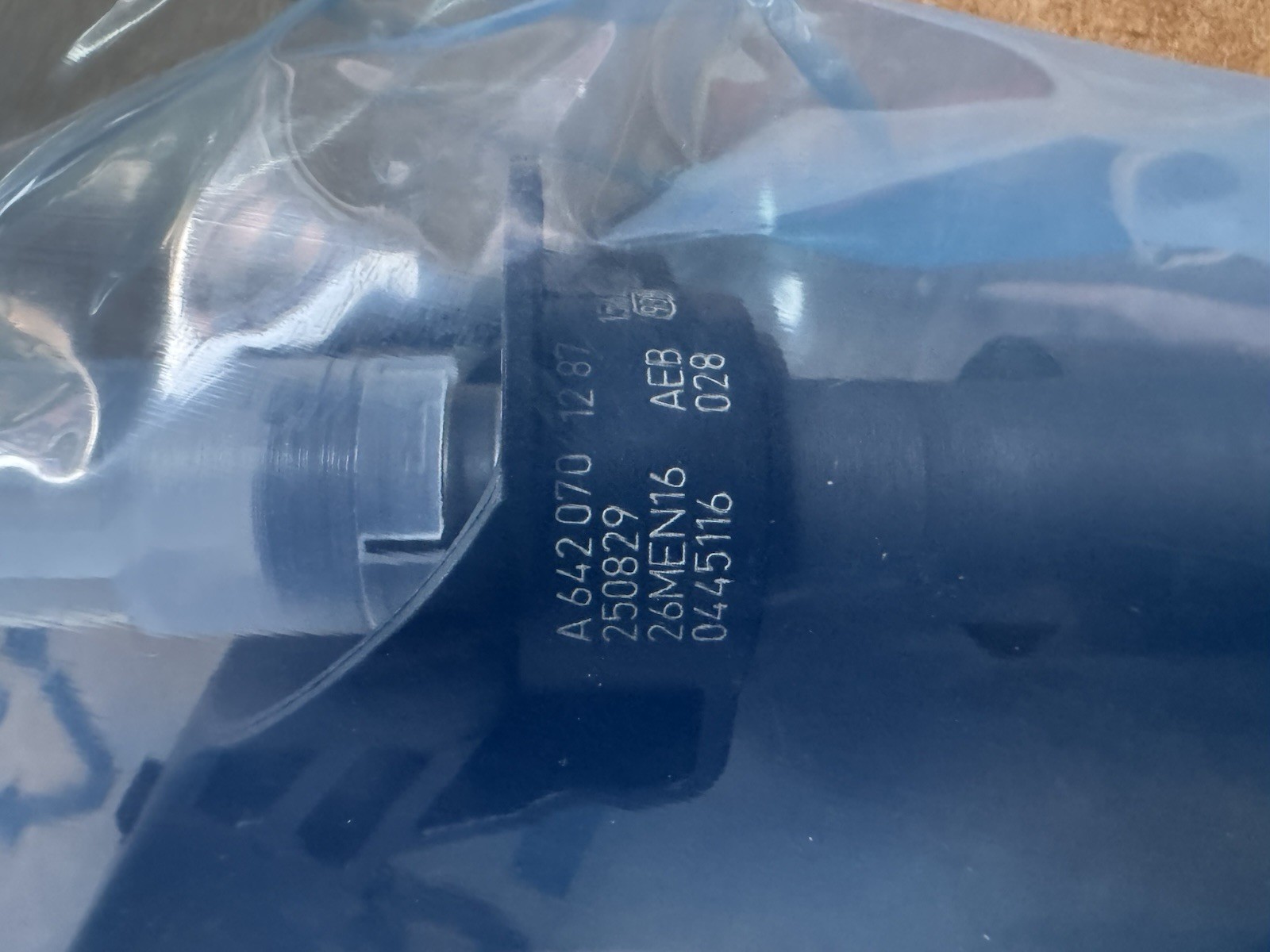 Inyector original Mercedes Benz a6420701287