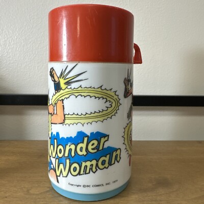 Vintage 1977 Aladdin Lunchbox Thermos DC Comics Wonder Woman Red