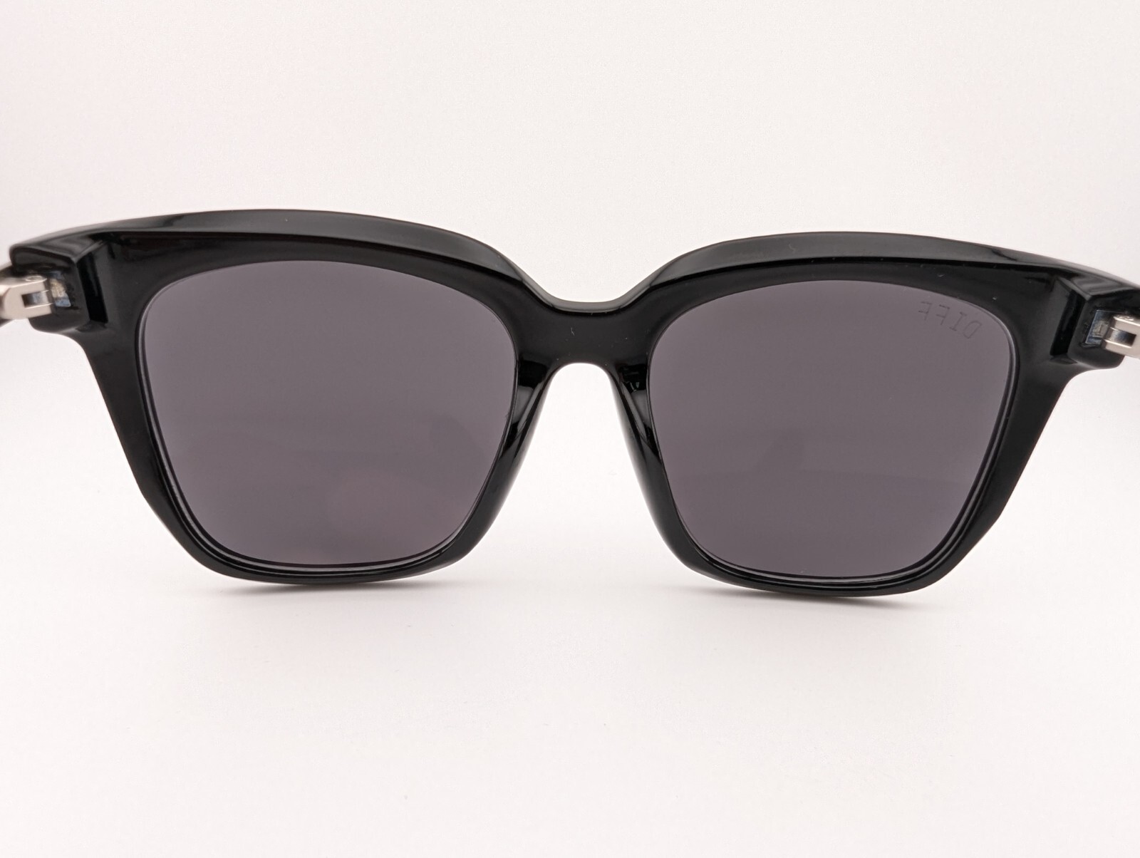 DIFF Eyewear Sunglasses, LT DIFF Hailey BK-GR255 … - image 5