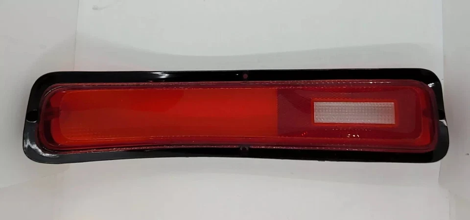 Lámpara de luz trasera izquierda Plymouth Fury I II 1970 3420857 nueva de colección Foto 2 de 4