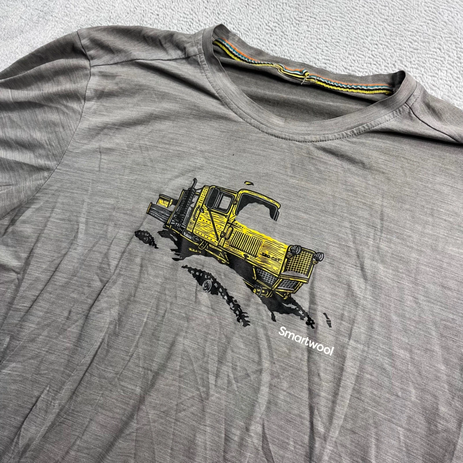 Smartwool Mens Merino Wool Snowcat Graphic T-Shirt Gray Short Sleeve Tee L