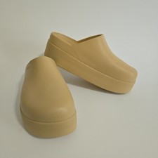 CROCS Dylan Platform Mule Clog Color Wheat Tan Womens US 11 Excellent Condition