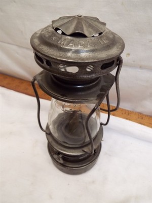 Dietz Scout USA Skaters Lantern Fluid Oil Lamp Kerosene Original