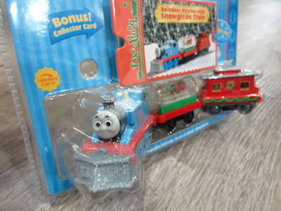 RARE Thomas & Friends Take Along Special Holiday Pack  w Snowglobe Car NEW
