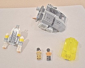 Star Wars  #75199 Combat speeder & #75176  Transport Pod  incomplete &3 figures