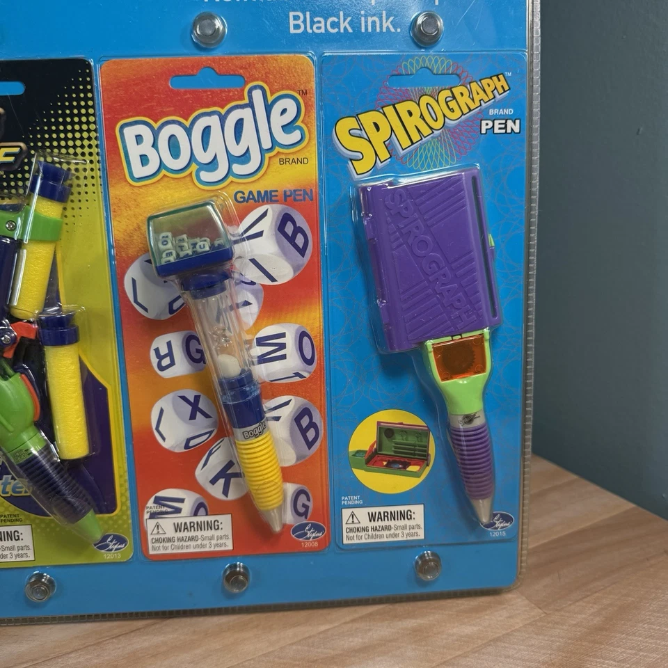 NUEVO 4 Pack Clásicos Plumas de Juego Grabado Un Boceto Nerf Dart Blaster Boggle Spirograph Foto 3 de 4