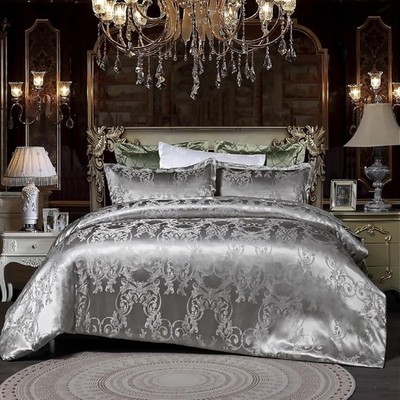 Duvet Cover Bedding Set European Luxury 3-Piece Modern Simple Satin Embroidery