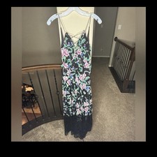 Express Floral Maxi Dress with Black Lace Edge and Cross Chest Size 0 Vacation