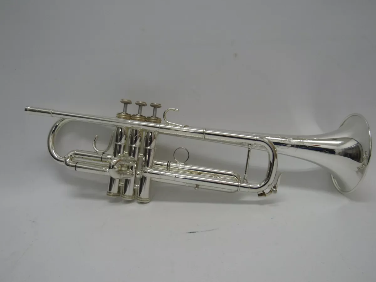 S.E.Shires Bb Trumpet TRQ10RS Silver Plated Finish w Case DISPLAY
