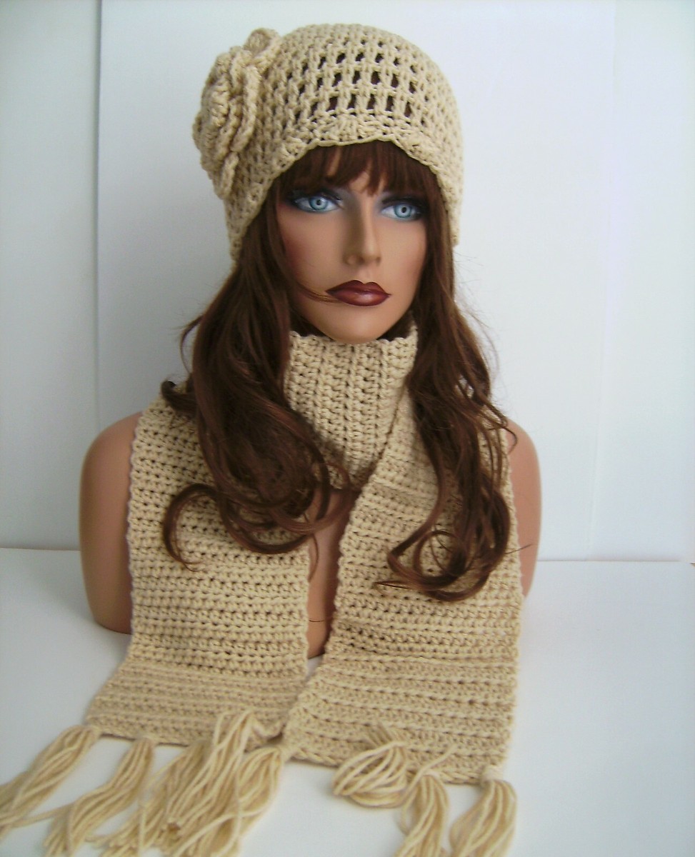 TAN BEIGE HAND CROCHET FLOWER HAT AND SCARF SET BEANIE SKULL SKI CAP TAM