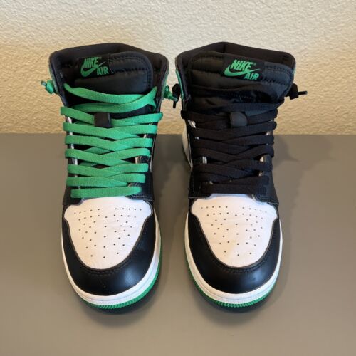 Scarpe Nike gioventù 6,5 anni, 8,5 W Air Jordan 1 retrò OG ""Verde fortunato"" FD1437-031 - Foto 1 di 10