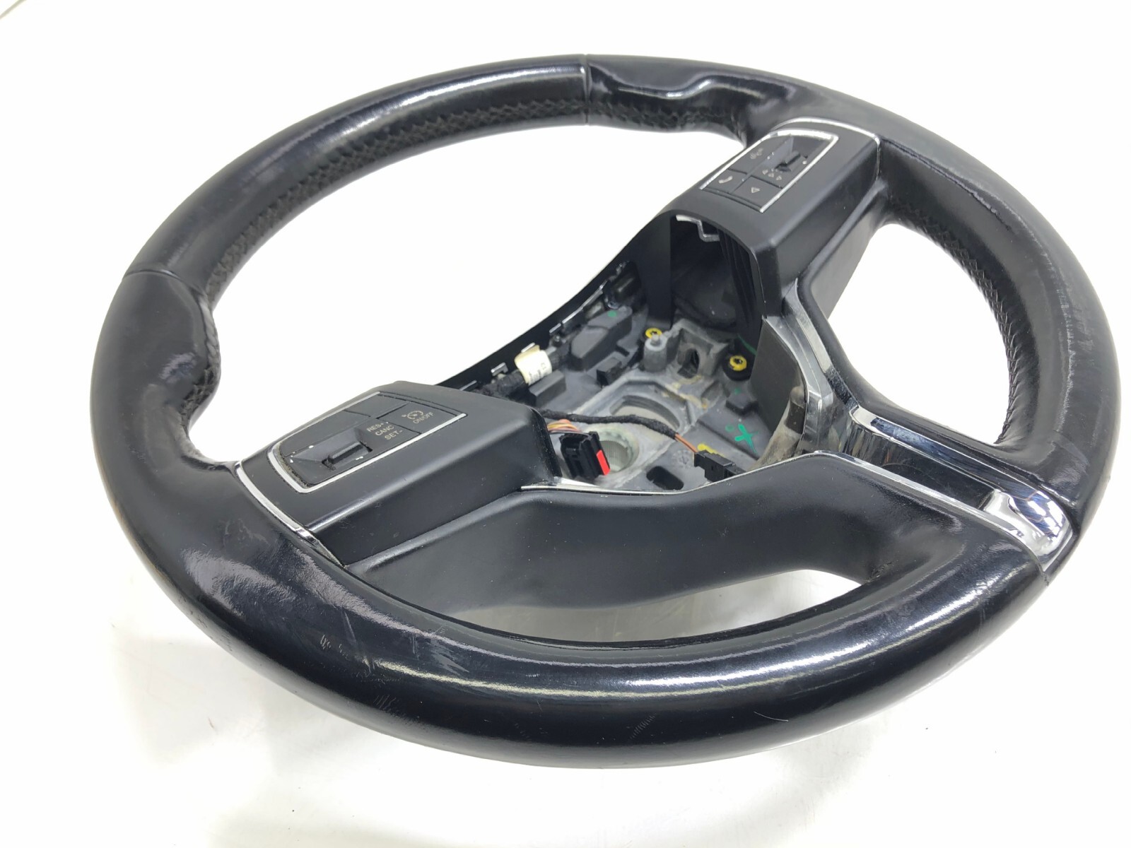 2014-2017 MASERATI GHIBLI STEERING WHEEL OEM.