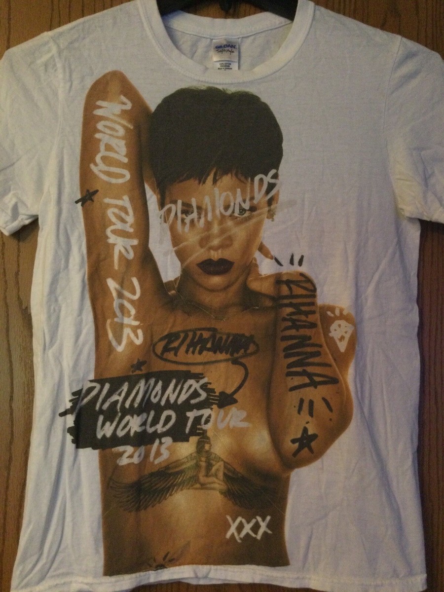 K*2様 RIHANNA　ワールドツアー　Tシャツ　2013 リアーナ　古着　レ Rihanna - “Diamonds” World Tour 2013 - White Shirt - S | eBay