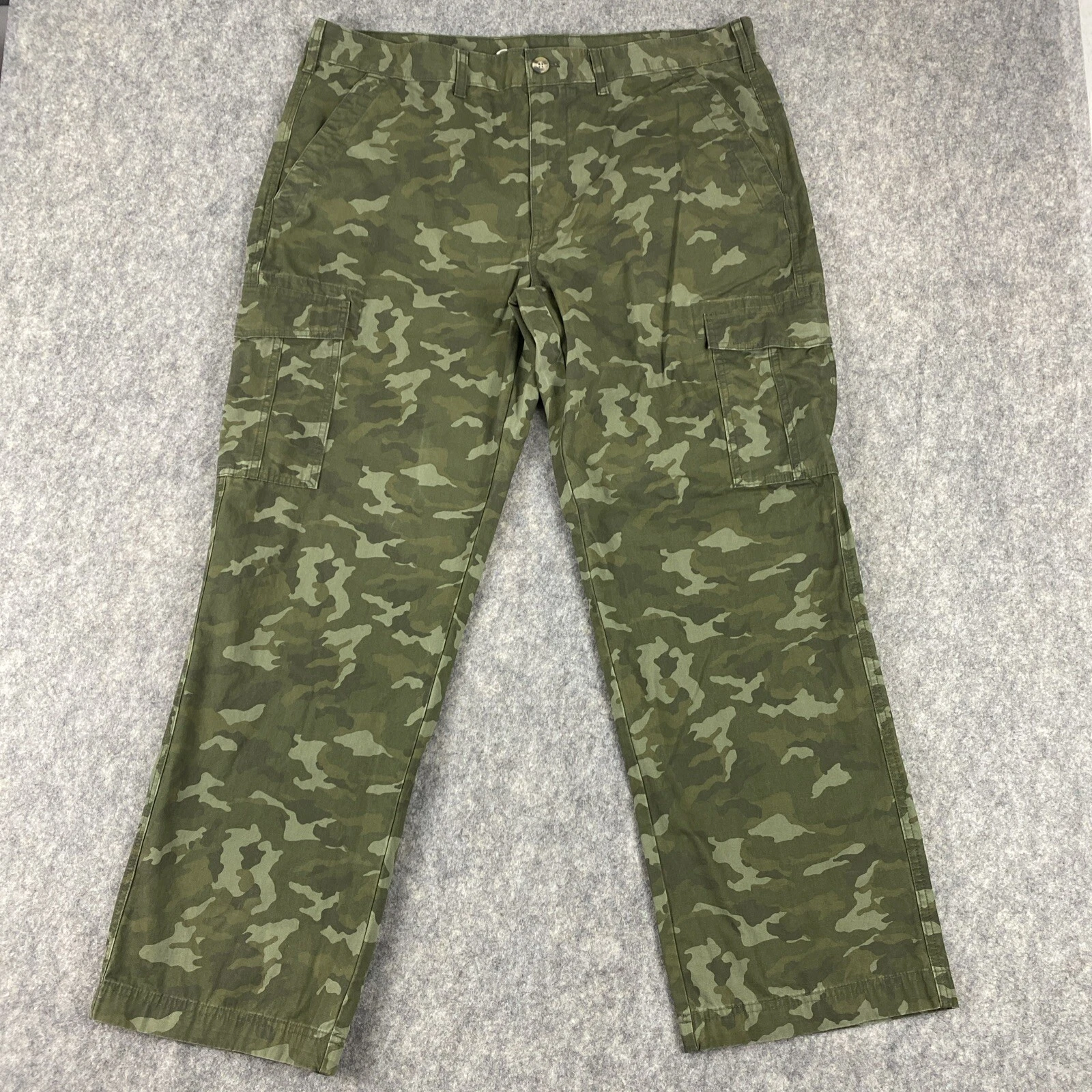 Eddie Bauer Cargo Pants Mens 40x32 Green Camo Camouflage Retro Army Military EUC
Opens in a new wind