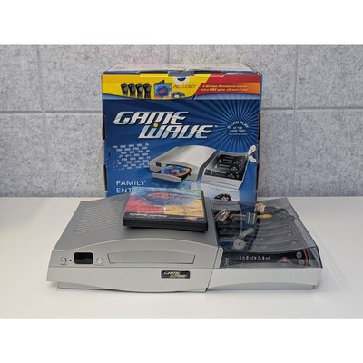 Game Wave Family Entertainment System w/ 4 Degrees Trivia Game - AS-IS