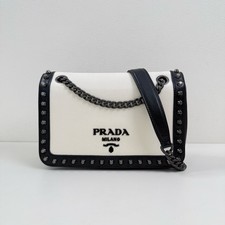 Prada Pre-Owned Authentic Crossbody Free Trac...