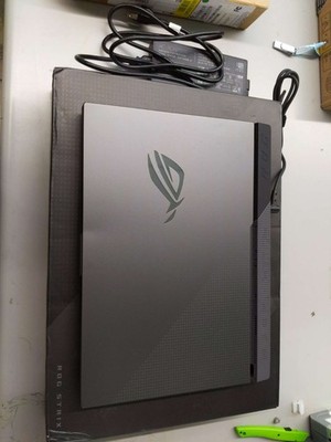 ASUS ROG Strix G15 Laptop 15.6'' FHD R7-4800H 16GB 512 SSD NVIDIA RTX 3060 W11 H