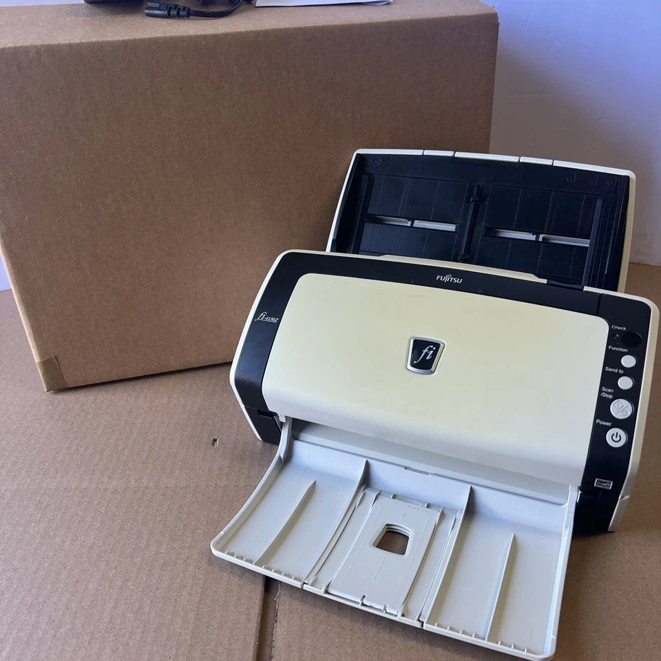 Read (118 Sold)Fujitsu fi-6130Z Scanner Full Package in Box(Yellowing Casing) - Image 4 of 4