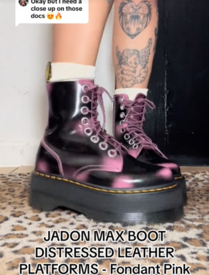 JADON MAX DISTRESSED LEATHER PLATFORMS IN FONDANT PINK MSRP$300 Vibrant& Unique