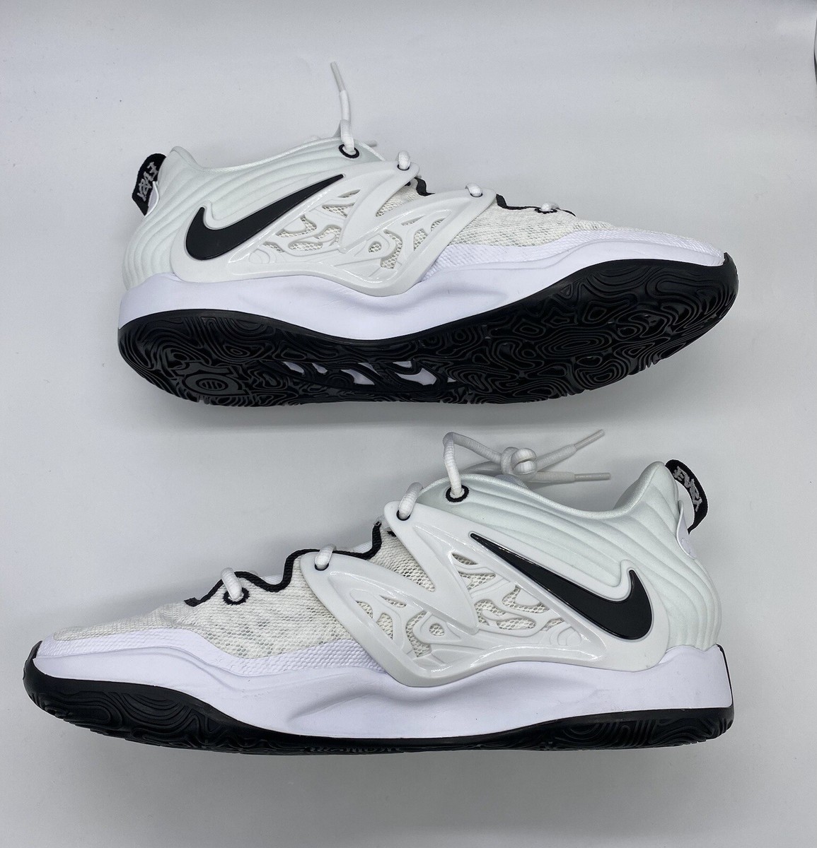 Nike KD 15 TB Size 16 White Black DX6648-100 | eBay display picture 1